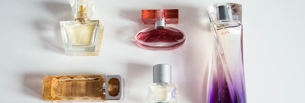 Perfumy z latem w tle – wybierz nietypowy zapach dla siebie